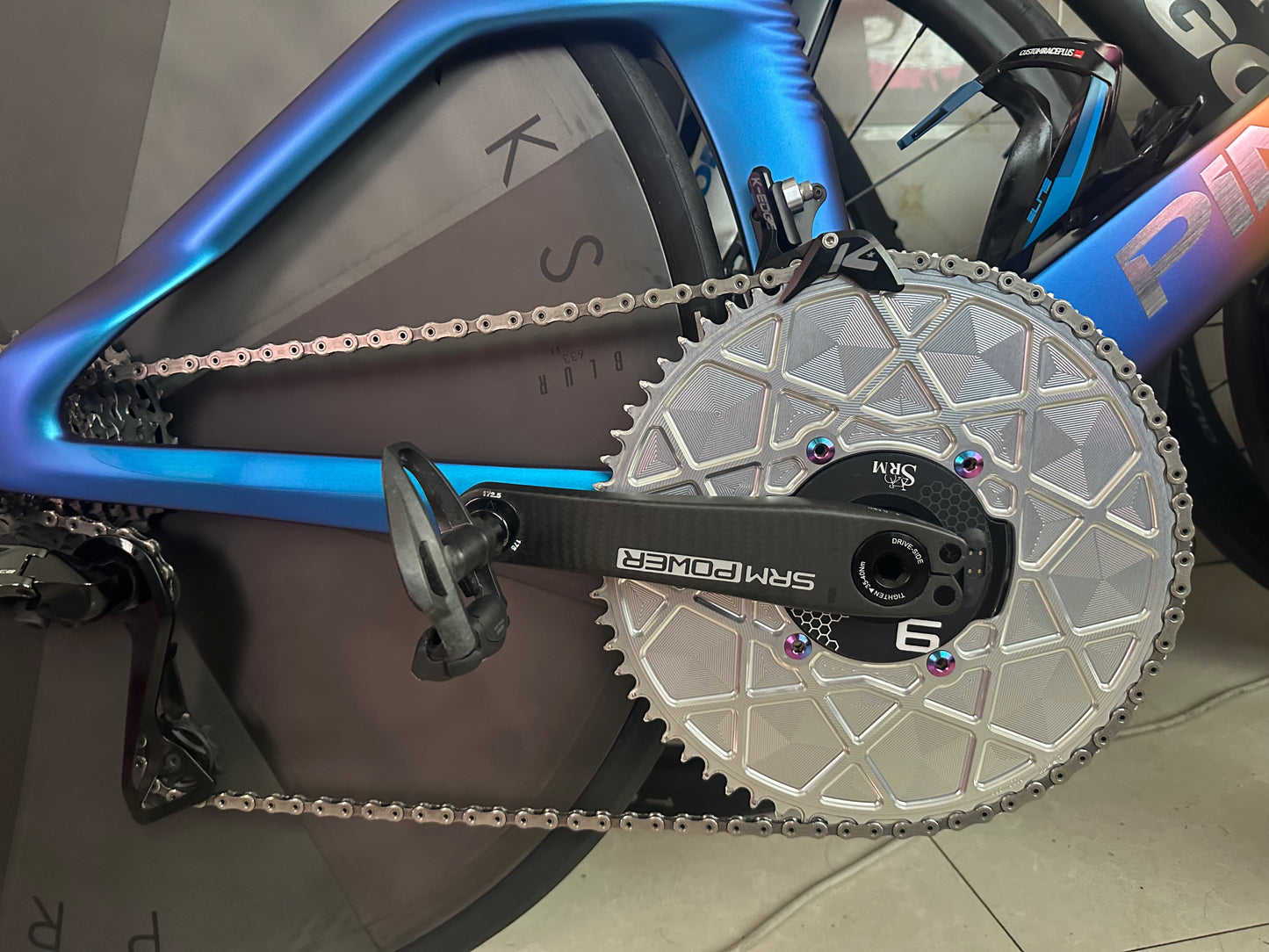 PASS QUEST fully enclosed positive and negative gears for TT riders. Thickest part 5mm. Suitable forR8100/ R9200, 54T-66T.